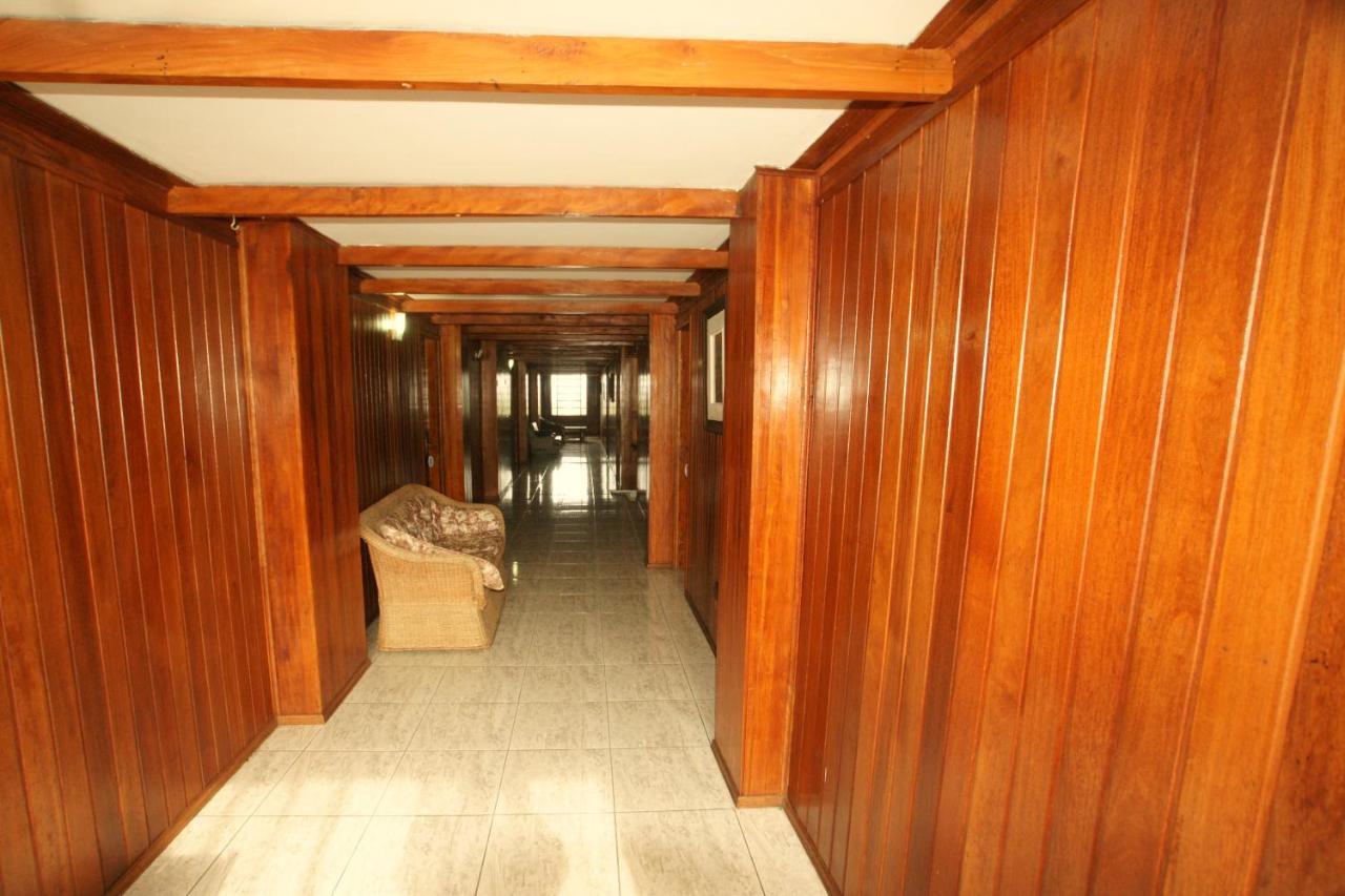 איטאטיאיה Conora Hotel מראה חיצוני תמונה
