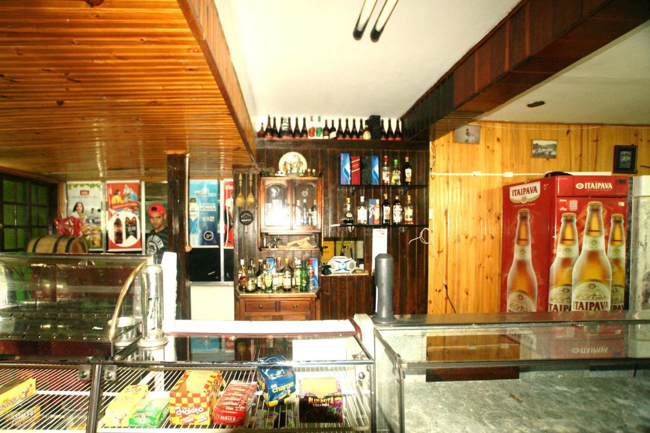 איטאטיאיה Conora Hotel מראה חיצוני תמונה