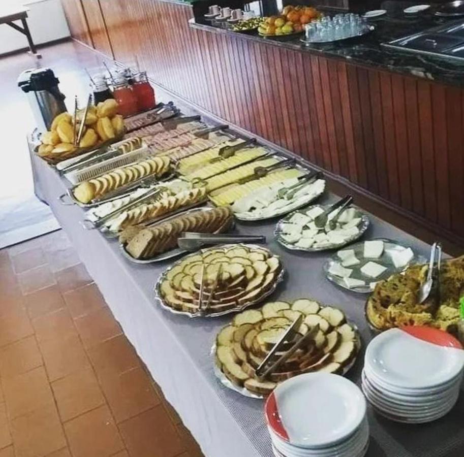 איטאטיאיה Conora Hotel מראה חיצוני תמונה